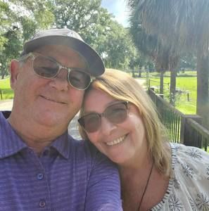 Meet your Posher, Debbie